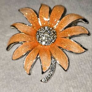 Beautiful  Sunburst flower Brooch